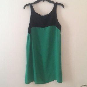 Color blocked dress